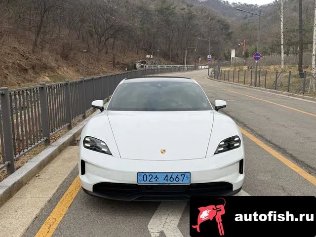 Porsche Taycan Taikan 2024 года - вид 3