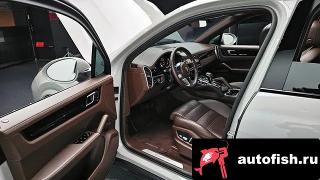 Porsche Cayenne Cayenne (PO536) 2021 года - похожие автомобили