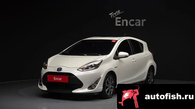 Toyota Prius Prius C 2019 года - вид 1