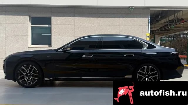 BMW 7-Series 7 Series (G70) 2024 года - вид 2