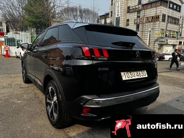 Peugeot 3008 3008 second generation 2020 года - вид 6