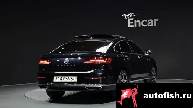 Volkswagen Arteon Atheon 2019 года - вид 2