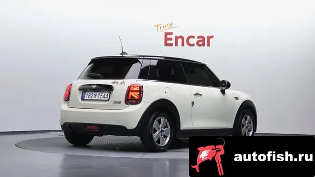 Mini Cooper Cooper 2018 года - вид 2