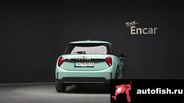 Mini Cooper Cooper C 4th generation 2025 года - вид 4