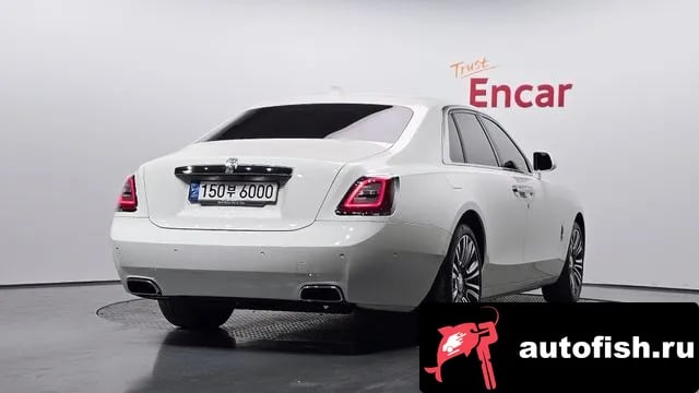 Rolls-Royce Ghost Ghost 2nd Generation 2021 года - вид 2