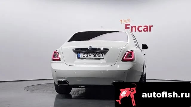 Rolls-Royce Ghost Ghost 2nd Generation 2021 года - вид 4