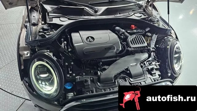 Mini Clubman Cooper Clubman 2023 года - вид 6