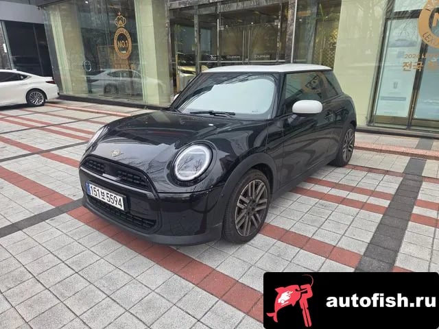 Mini Cooper Cooper C 4th generation 2025 года - вид 1