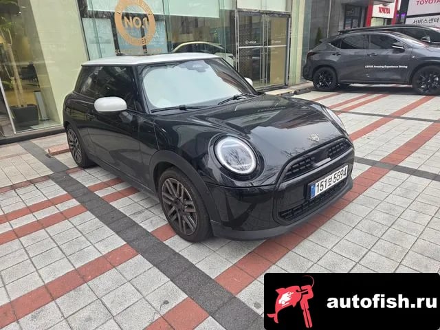 Mini Cooper Cooper C 4th generation 2025 года - вид 5