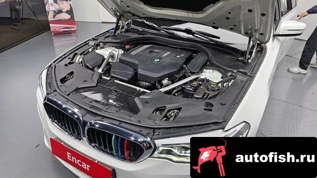 BMW 5-Series 5 Series (G30) 2018 года - вид 6