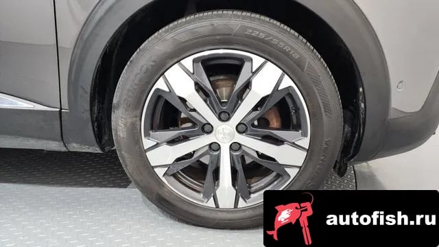 Peugeot 5008 5008 second generation 2018 года - вид 5