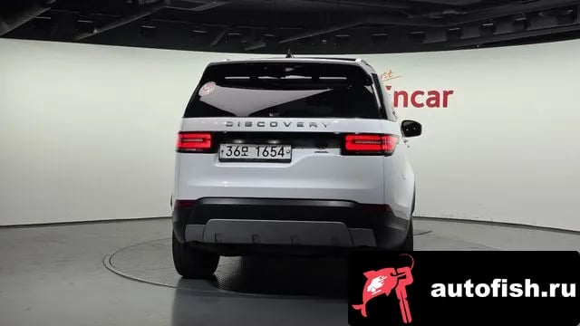 Land Rover Discovery Discovery 5 2019 года - вид 4