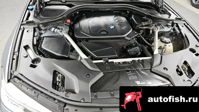 BMW 5-Series 5 Series (G30) 2018 года - вид 6