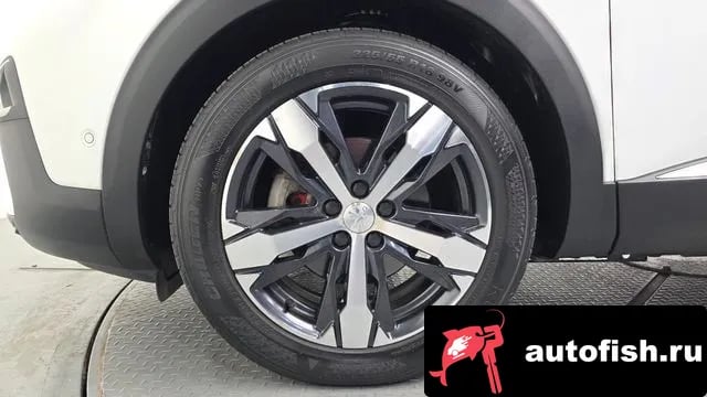 Peugeot 5008 5008 second generation 2019 года - вид 5