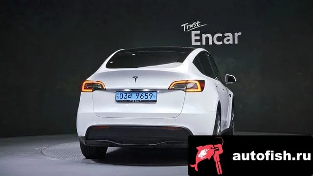 Tesla Model Y Model Y 2023 года - вид 4