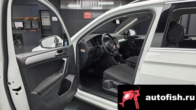 Volkswagen Tiguan Tiguan second Generation 2018 года - похожие автомобили