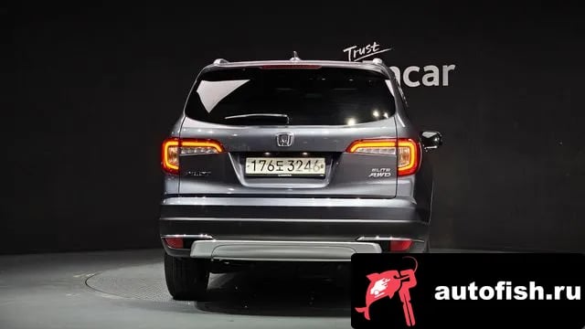 Honda Pilot Pilot 3rd generation 2019 года - вид 4