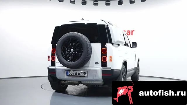 Land Rover Defender Bitdefender (L663) 2020 года - вид 4