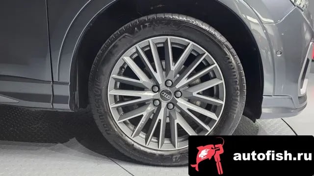 Audi Q3 Q3 (F3) 2023 года - вид 5