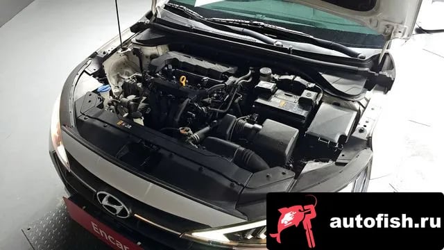 Hyundai AVANTE The New Avante AD 2018 года - вид 6