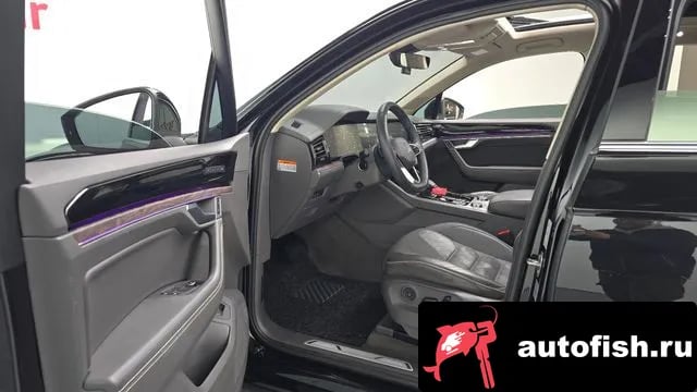 Volkswagen Touareg Tuareg 3rd generation 2023 года - похожие автомобили