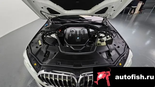 BMW 7-Series 7 Series (G11) 2019 года - похожие автомобили