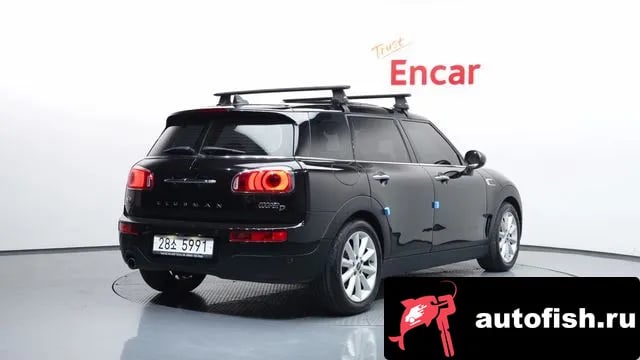Mini Clubman Cooper D Clubman 2018 года - вид 2