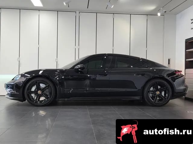Porsche Taycan Taikan 2025 года - вид 6