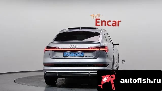 Audi e-tron e-Tron 2021 года - вид 4