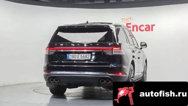 Lincoln Aviator Aviator 2nd generation 2022 года - вид 4