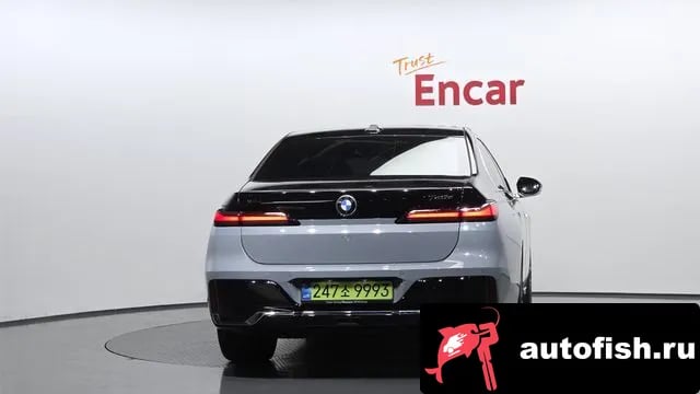 BMW 7-Series 7 Series (G70) 2025 года - вид 4