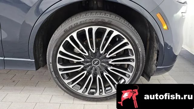 Lincoln Aviator Aviator 2nd generation 2020 года - вид 5