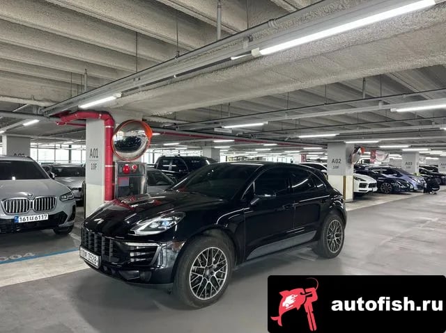 Porsche Macan Macan 2018 года - автомобиль из Южной Кореи