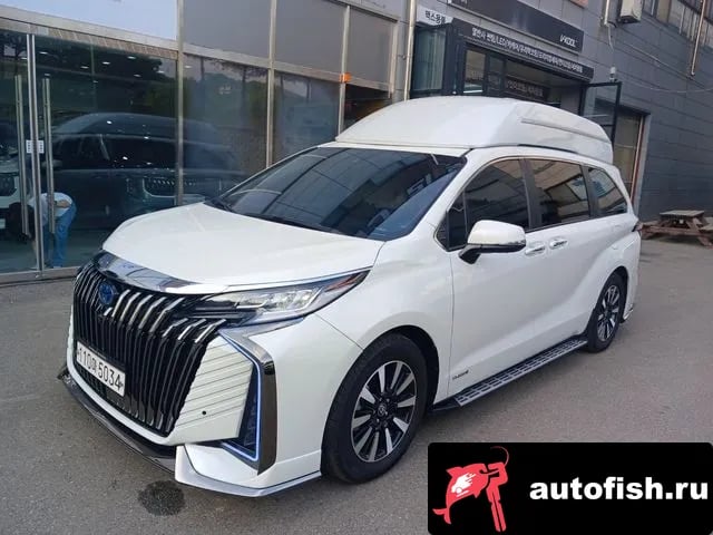 Toyota Sienna Siena 4th Generation 2021 года - вид 1