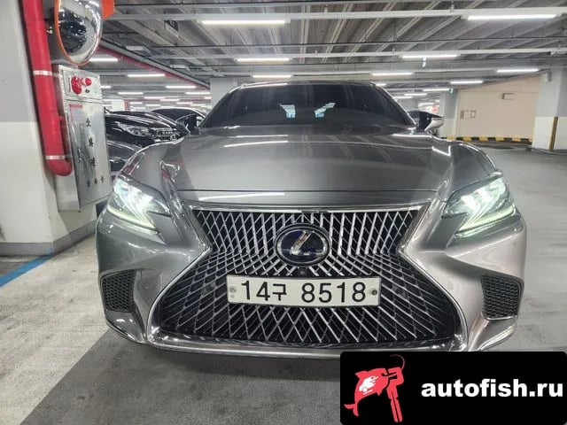 Lexus LS LS500h 5th generation 2018 года - похожие автомобили