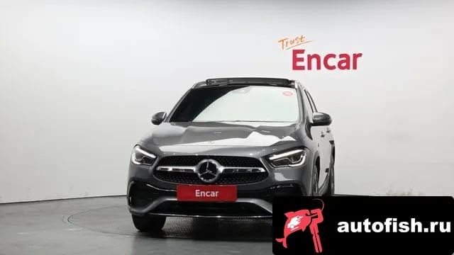 Mercedes-Benz GLA-Class GLA - Class H247 2020 года - вид 3