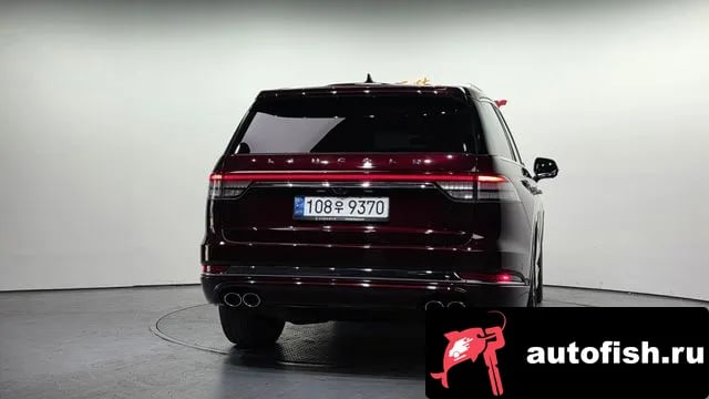 Lincoln Aviator Aviator 2nd generation 2022 года - вид 4