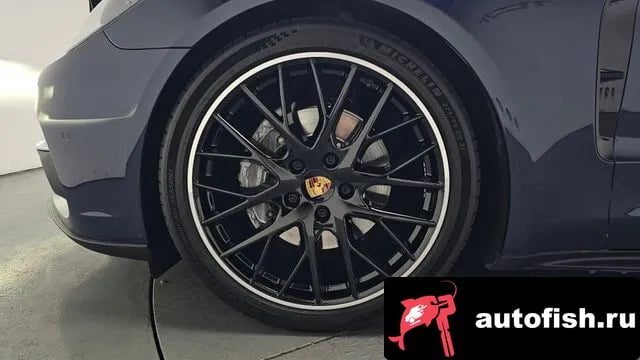 Porsche Panamera Panamera (971) 2020 года - вид 4