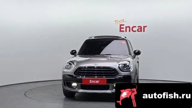 Mini Countryman Cooper Country Man 2018 года - вид 3