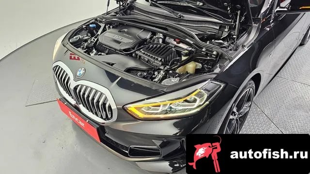 BMW 1-Series 1 Series (F40) 2021 года - вид 6