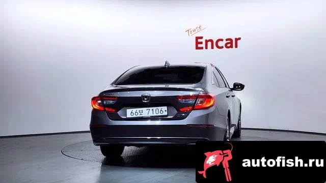 Honda Accord Accord 10th Generation 2018 года - вид 4