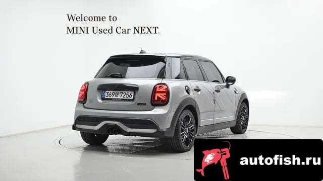 Mini Cooper Cooper S 2024 года - вид 2