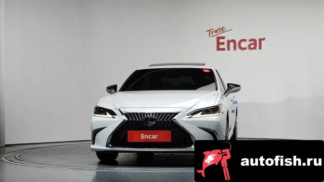 Lexus ES ES300h 7th generation 2023 года - вид 3