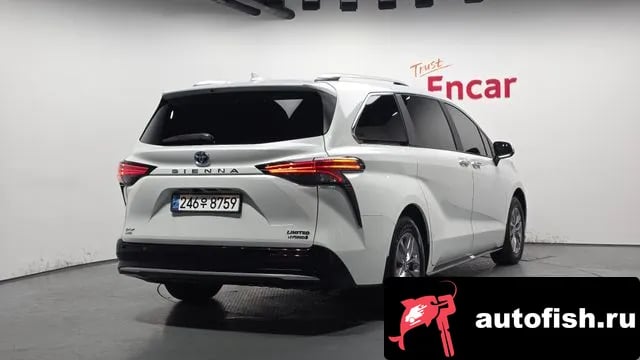 Toyota Sienna Siena 4th Generation 2024 года - вид 2