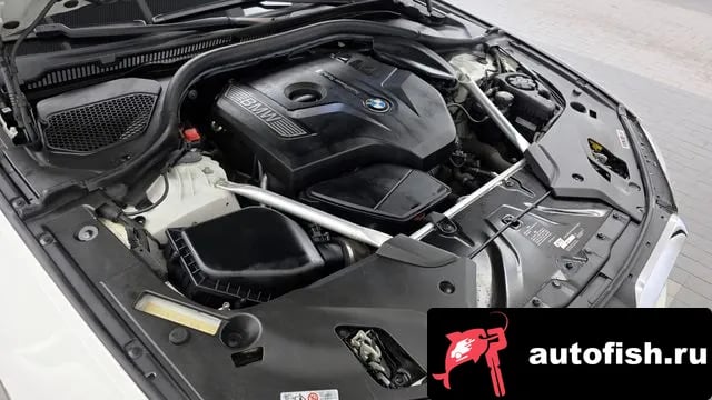 BMW 5-Series 5 Series (G30) 2019 года - вид 6