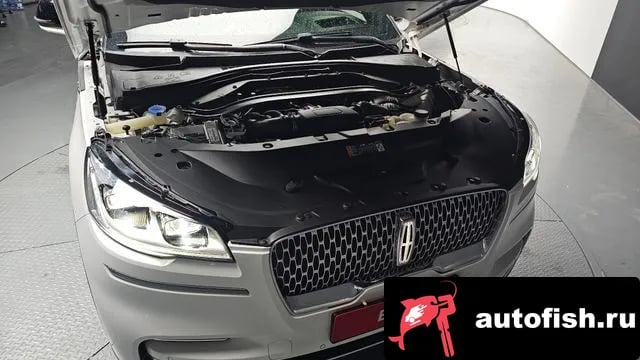 Lincoln Aviator Aviator 2nd generation 2021 года - вид 6