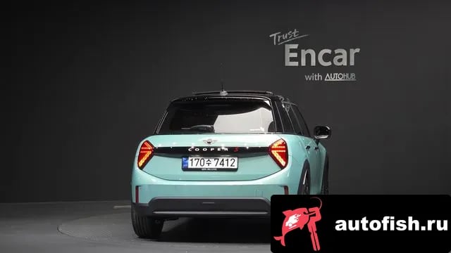 Mini Cooper Cooper S 4th Generation 2025 года - вид 4