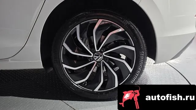 Volkswagen Golf Golf 8th Generation 2023 года - вид 5