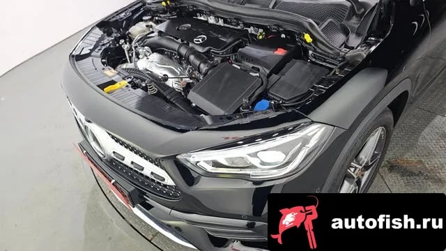 Mercedes-Benz GLA-Class GLA - Class H247 2021 года - вид 6
