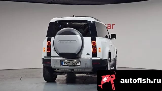Land Rover Defender Bitdefender (L663) 2022 года - вид 4